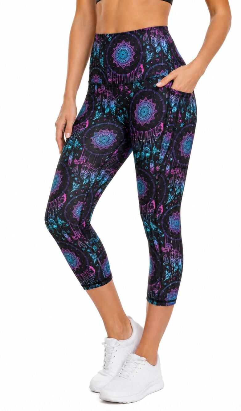 CVG Dreamcatcher Mandala Capri Leggings Side Pockets Athletic Yoga Size SX NWOT